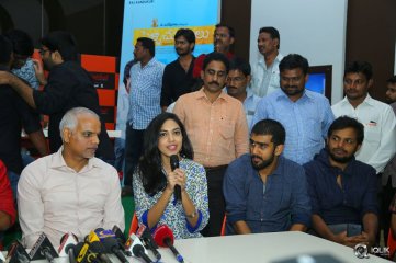 Pelli Choopulu Movie Special Premiere Show In Vijayawada